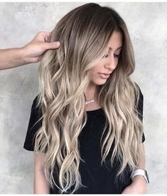 Dirty Blonde Ombre, Blonde Ombre Hair, Blond Ombre, Ombre Hair Blonde, Dirty Blonde Hair, Blonde Hair Inspiration, Balayage Hair Blonde, Blonde Hair Looks, Brown Blonde Hair