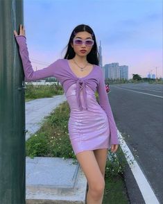 Y2k Fashion Street Styles, Euphoria Clothing, Y2k Fashion Aesthetic, 00s Mode, Euphoria Fashion, 1920 Fashion, Purple Outfits, 2000s Fashion Outfits, فستان سهرة