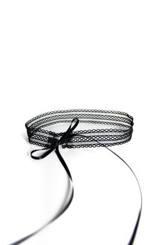 Timeless, transparent, very stretchy, black choker with a diamond pattern in the middle and curved outer edges. The choker is individually tied with high-quality double face satin ribbons Details: Width approx. 2 cm, length approx. 29 cm plus 2x 40 cm satin ribbons Material: 70% polyester, 30% elastane The jewelry is made in Germany and is delivered in an organza bag. I do not offer a correction template when an item is personalized at the customer's request. INFO RIGHT OF CANCELLATION, DATA PROTECTION POLICY, IMPRINT AND TERMS AND CONDITIONS: The information on the right of withdrawal, the legal notice, general terms and conditions and the data protection declaration can be found under the button "Show general terms and conditions" below under "Read more about general terms and conditions Black Ribbon Necklace For Party, Adjustable Black Ribbon Necklace, Adjustable Black Band Choker, Formal Black Ribbon Choker Jewelry, Formal Adjustable Black Ribbon Choker, Black Ribbon Choker Jewelry, Adjustable Ribbon Choker Necklace, Adjustable Choker Necklace With Ribbon, Adjustable Beaded Choker For Evening