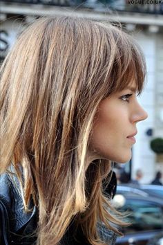 Long Face, Penteado Cabelo Curto, Colorful Hair, Hair Dos, Gorgeous Hair, Hairstyles With Bangs