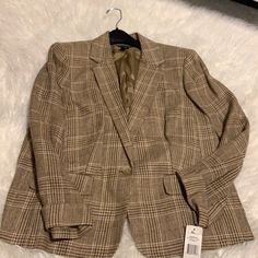 Brand New Size : 18w Very Nice Dry Clean Only Very Ralph Lauren Traditional Style Classic Khaki Blazer For Fall, Brown Spring Sport Coat For Business Casual, Brown Business Casual Sport Coat For Spring, Fall Season Beige Sport Coat For Work, Beige Sport Coat For Fall Workwear, Spring Brown Sport Coat For Workwear, Brown Long Sleeve Sport Coat For Spring, Beige Long Sleeve Sport Coat For Fall, Lauren Brown