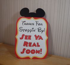 there is a sign that says thanks for strippin's blvd je ya real goo