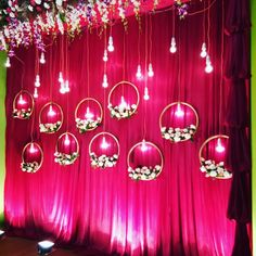 Wedding Selfie Point, Selfie Point Decoration Wedding, Selfie Point Ideas, Outdoor Wedding Candles, Indian Wedding Decor Ideas, Reception Decoration Ideas, Asian Wedding Decor, Wedding Decorations Ideas, Engagement Stage Decoration