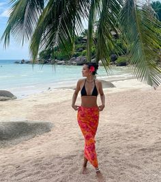 Island Outfits Tropical, Long Skirt Summer Outfit, Hawaii Trip Outfits, Hawaii Vacation Outfits, Island Vacation Outfits, Jamaica Outfits, Thailand Outfit, Tropical Vacation Outfits, Pool Outfits