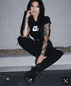 Goth Outfit, Dangerous Love, Pastel Outfit, Outfit Chic, Tomboy Outfits, Tattoo Life, Mode Inspiration, Looks Vintage