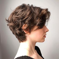 Short Wavy Hair Pixie Undercut, Womens Curly Short Haircut, Super Short Wavy Hairstyles For Women, Long Bob Pixie Haircut, Long Pixie Haircut For Curly Hair, "bixie" Haircut Wavy Hair, Pixie Haircut For Thick Wavy Hair, Short Hair With Double Chin, Wavy Hair Pixie Haircut