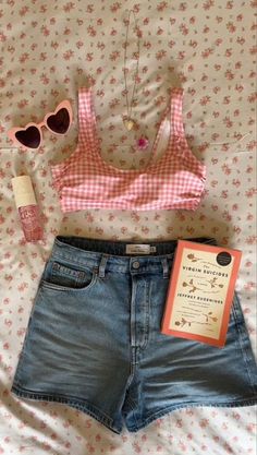 Make Up Cute, Morning Ocean, Vintage Americana Aesthetic, Americana Outfits, Casual Outfits Fashion, Americana Aesthetic, Fashion Casual Outfits, Fashion Make Up, I Love Fashion