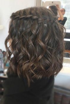 Tuns Bob Lung, Waterfall Braid Hairstyle, Cute Prom Hairstyles, Prom Hairstyles For Short Hair, Types Of Braids, Waterfall Braid, Penteado Cabelo Curto, Girl Short Hair, Box Braids Hairstyles