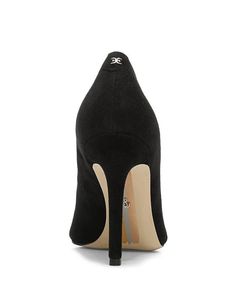 A must-have for the fashion-forward femme fatale, these Hazel pointed toe pumps boast an elegant snakeskin leather upper and daring 3.75' stiletto heel. The sleek silhouette and textured material will add an air of sophistication to any outfit, whether worn for a night out or posed perfectly for an Instagram post. Slip them on and feel confident showing off your style both online and off with this key shoe that flatters the leg and turns heads. Order true to size for a fit as smooth as the leath Elegant Sculpted Heel Cap Toe Heels, Elegant Heels With Sculpted Heel And Cap Toe, Elegant Cap Toe Heels With Sculpted Heel, Leather Snip Toe Heels For Evening, Luxury Snip Toe Heels With Leather Sole, Classic Heels With Leather Sole And Snip Toe, Luxury Heels With Leather Sole And Snip Toe, Elegant Heels With Leather Sole And Snip Toe, Luxury Almond Toe Heels With Heel Tab