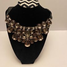 Fashion Jewelry Choker Necklace Chic Brown Jewelry For Party, Brown Costume Jewelry Necklace For Party, Trendy Brown Jewelry For Party, Chic Brown Formal Jewelry, Jewelry Choker, Black Tan, Black And Tan, Womens Jewelry Necklace, Choker