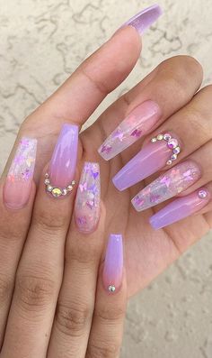 Paznokcie Hello Kitty, Coffin Nails Ombre, Purple Ombre Nails, Ombre Nail Art Designs, Purple Acrylic Nails, Nails Matte, Ombre Nail, Ombre Acrylic Nails