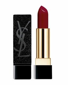 12 Red Lipstick Shades That Are Perfect For Dark-Skinned Women Red Lipstick Shades, Vinyl Lips, Best Red Lipstick, Ysl Beauty, Lipstick Case, Lipstick Collection, Zoe Kravitz, Dark Skin Women