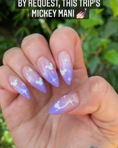 Trendy Nails Ideas Summer 2023 Mickey Gel Nail Designs, Blue Disney Nails, Disney Almond Nails, Summer Disney Nails, Subtle Disney Nails, Disney Nails Design, Rapunzel Nails, Tangled Nails, Cute And Easy Nails