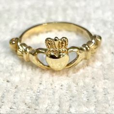 Sterling Silver 925 Irish Claddagh Promise Yellow Gold Over Silver 6x6mm Metal 925 Gold Plated *Center Stone: 6mm Finish: Yellow Gold Plated & Rhodium For Anti Tarnish. *Stamp: 925 *Brand New *Free Giftbox Included *Excellent Quality Gold Promise Rings For Her, Gold Claddagh Ring, Irish Ring Claddagh, Irish Rings, Irish Claddagh, Claddagh Ring, Gold Promise Rings, Claddagh Rings, Promise Rings For Her