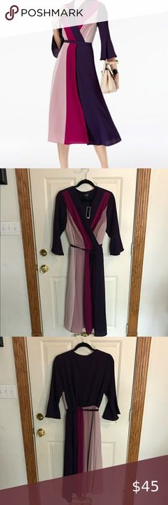 ***NWT*** ECI Purple Pink WNS Sz 12 Maxi Dress ***NWT*** ECI Purple Pink Women's Size 12 Colorblocked Stripe Maxi Dress Details: Color: Purple tones Size Type: Regular Size (Women's): 12 Lined: Yes Sleeve Style: 3/4 Sleeve Occasion: Formal Style: Maxi Dress Look: Spring Dress Length: Midi Never been worn. ECI Dresses Maxi Purple Color Block Dress For Spring, Summer Purple Color Block Dress, Spring Purple Color Block Dress, Purple Tones, Striped Maxi, Striped Maxi Dresses, Style Maxi Dress, Formal Style, Spring Dress