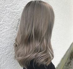 Popelavá Blond, Dark Ash Blonde Hair, Light Ash Blonde Hair, Ash Blonde Hair Colour, Ash Hair, Ash Hair Color, Light Ash Blonde, Hair Color Light Brown, Ash Blonde Hair