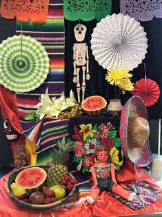 a table topped with lots of different types of decorations