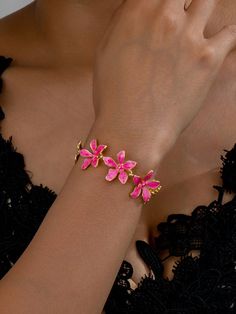 1pc 18K Gold Plated Enamel Flower Shaped Vintage Elegant High-End Women's Jewelry Bracelet, Spring/Summer New Arrival Pink    Zinc Alloy     Women Fashion Jewelry, size features are:Bust: ,Length: ,Sleeve Length: Colorful Bangles, Open Cuff Bracelet, Golden Flower, Watches Women Fashion, Enamel Flower, Flower Bracelet, Vintage Elegant, Jewelry Bracelet, Bangles Jewelry