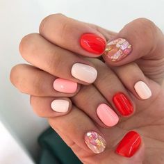 red and pink nails Boring Nails, Ten Nails, Nagellack Trends, Valentine Nails, Red Nail Designs, Dita Von Teese, Makeup For Beginners, Chrome Nails, Nail Trends