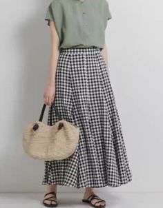 Features: Item: Loose Casual Plaid Skirt Gender: Women Material: Cotton, Linen Process: / Style: Loose, Casual Season: Spring, Autumn, Summer Color: Black Size: One Size Size Length(cm) Hem Waist(cm) Hip(cm) One Size 88 / 68-80 97 Summer Plaid Pleated Skirt, Plaid Long Skirt For Spring, Casual Gingham Skirt For Summer, Casual Summer Gingham Skirt, Casual Gingham Mini Skirt, Casual Houndstooth Skirt For Summer, Chic Gingham Skirt For Summer, Black Houndstooth Skirt For Spring, Spring Black Houndstooth Skirt