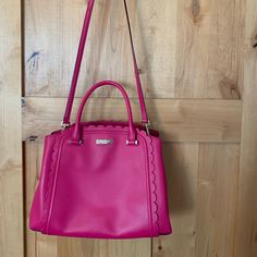 Super Cute Kate Spade Bag With Scalloping. In Great Condition. Make Offers!! Pink Kate Spade Purse, Kate Spade Purse Pink, Pink Kate Spade, Red Crossbody Bag, Red Crossbody, Pink Crossbody Bag, Black Crossbody Purse, Kate Spade Purse, Leather Bucket Bag