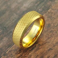 Product Details:Material: Tungsten CarbideInlaid: NoneFinish: High PolishPlating: 14k Gold PlatedShape: Flat BandEdge Thickness: 2.3-2.5mmWidth: 8mmBinder: Nickel/Cobalt Free/HypoallergenicFit: Comfort Fit/Round Inside Men Wedding Band, Tungsten Rings, Men's Wedding Ring, Men Ring, Tungsten Ring, Men Diamond Ring, Mens Wedding Bands, Wedding Men, Diamond Pattern