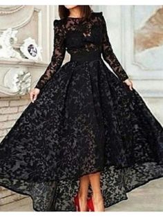 Linia -A Epocă Bal Seară Formală Rochie Bijuterie Manșon Lung Asimetric Dantelă cu Pliuri 2021 2021 - RON 662.96 Black Long Sleeve Prom Dress, Muslim Prom Dress, Black Lace Evening Dress, Muslim Evening Dresses, Cheap Gowns, Black Ball Gown, Dresses Design, Lace Evening Gowns, Vintage Black Dress