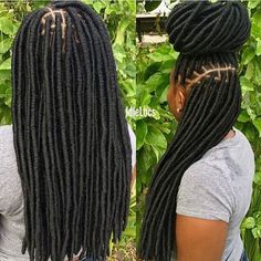 Book mid back faux locs www.styleseat.com/IdleLocs May appointments are filling fast ✨ Fox Locks, Fox Locs, Locks Braids, Senegalese Braids, Weave Braid, Mens Dreads, Locks Hair, Dread Locks, Crochet Dreadlocks