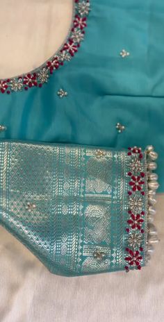 Only Neck Maggam Work, Muthyam Work Blouse Designs, Silver Embroidery Work Blouse Designs, Simple Border Blouse Designs, White Pearl Bead Aari Work Blouse Design, Very Simple Maggam Work Blouse Designs, Aari Work For Cotton Saree Blouse, Blouse Simple Aari Work Design, Simple Works On Blouses