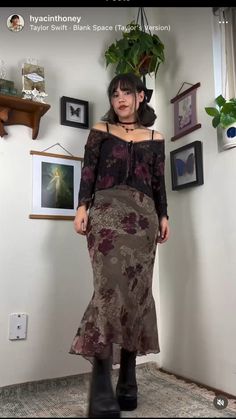 90s Whimsigoth Outfits, Whimsigoth Outfits, Fashion Subcultures, 2025 Style, Shopping Apps, 90s Whimsigoth, What Should I Wear Today, Hippie Aesthetic, Fantasy Style