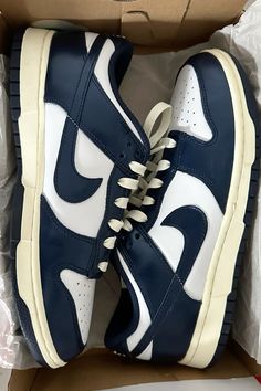 Stockholm Style Aesthetic, Navy Blue Aesthetic, Nike Aesthetic, Aesthetic Shoe, Aesthetic Sneakers, Navy Blue Sneakers, Nike Shoes Air Force, Navy Blue Shoes