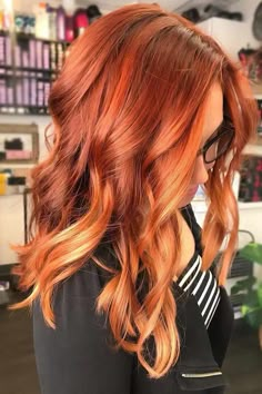 Copper Hair Spring, Red Hair Color Ideas, Auburn Balayage, Shades Of Red Hair, Highlight Ideas, Short Red Hair, Red Hair Inspo