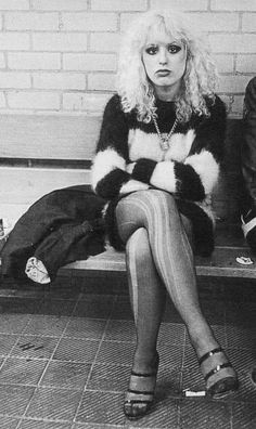 Nancy Spungen, Chica Punk, Sid And Nancy, 70s Punk, 80s Punk, Punk Culture, Punk Aesthetic, Riot Grrrl, Punk Rocker