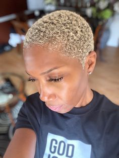 Low Haircuts, Growing My Hair, Pictures Of Short Haircuts, Short Platinum Blonde Hair, Hair Growth Journey, Braided Mohawk Hairstyles, Natural Hair Haircuts