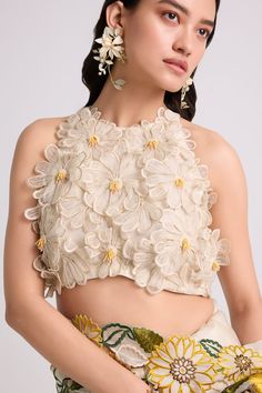 Ivory chanderi daisy 3D applique top with beadwork detail. - Aza Fashions Shadi Dress, Daisy Applique, Embroidery Placement, Flower Crop Top, 3d Applique, Feather Diy, Kaftan Designs, Couple Sketch, Applique Top