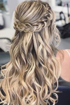 Easy Wedding Hairstyles, Sweet 16 Hairstyles, Diy Wedding Hair, Easy Wedding, Simple Wedding Hairstyles, Quince Hairstyles