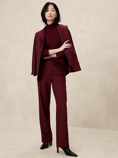 Sculpted Straight Pant | Banana Republic Factory Corporate Style Women, Maroon Suit, Suit Combinations, Feminine Shoes, Formal Wear Women, Corporate Attire, Corporate Fashion, Fashion Corner, Office Fashion Women