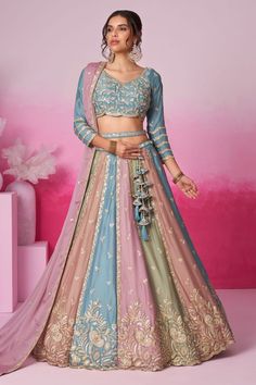 Plus Size Lehenga, Saffron Spice, Beef Empanadas, Shayari Poetry, Lehenga Designs Simple, Lehenga Blouse Designs, Lehenga Style, Lehenga Choli Online