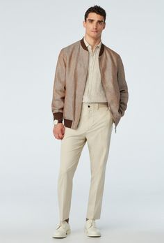 The classic bomber jacket has seen many makeovers since its inception, but a linen style is the most perfect for spring/summer. Brown Jacket Men, Ootd Men, Suit Shirts, Linen Style, Brown Jacket, Casual Blazer, Inception, Casual Jacket, Casual Shirts