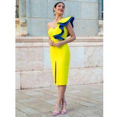 One Arm Dress Classy, One Arm Dress, Lace Dress Styles, Dress Classy, Classy Dress Outfits, African Print Fashion Dresses, Latest African Fashion Dresses, Looks Chic, African Fashion Dresses