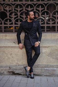 Unique Suits For Men, Suit Details, Model Standing, Short Sleeve Suit, Suit Collection, Code Black, Slim Fit Suit, Black Suit, Black Suits