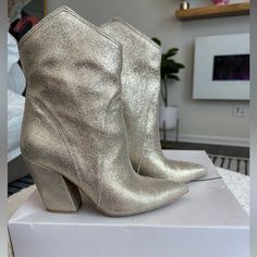 Dolce Vita Glitter Bootie Never Worn! Nib! Glitter Pointed Toe Boots For Holiday, Holiday Glitter Boots With Pointed Toe, Glamorous Spring Boots With Round Toe, Holiday Party Glitter Boots, Party Boots With Shimmer And Pointed Toe, Sparkling Party Boots For Fall, Fall Party Sparkling Boots, Gold High Heel Boots For Spring, Trendy Gold Boots For Spring