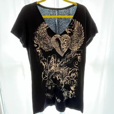 Lol Vintage, Black V Neck Tshirt With Metallic Silver Graphics, Juniors Nwot Size Xxl Juniors Pit To Pit 19" Length 30" Ls-044 Edgy V-neck Graphic Print Top, Edgy V-neck Top With Graphic Print, Edgy Black V-neck T-shirt, V Neck Tshirt, Vintage Tops, Vintage Black, Metallic Silver, Black And Grey, Graphic Tshirt