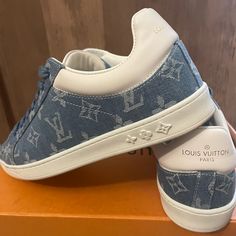 Louis Vuitton Shoes For Sale Worn Wance White Louis Vuitton, Shoes For Sale, Louis Vuitton Shoes, Mens Shoes Sneakers, Men's Shoes, Blue White, Shoes Sneakers, Color Blue, Louis Vuitton