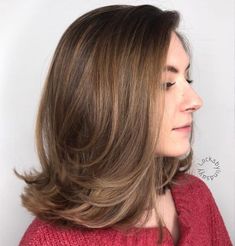 Blonde Hair Cuts Medium, Mid Length Layered Haircuts, Haircuts For Thick Hair, Textured Haircut, Layered Haircuts For Medium Hair, Medium Layered Haircuts, Medium Length Hair With Layers, Shoulder Length Hair Cuts, Haircuts For Medium Hair