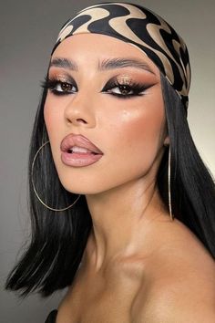 makeup looks makeup ideas makeup aesthetic eye makeup natural makeup #makeuplooks #makeupideas #makeupaesthetic #eyemakeup #naturalmakeup Mekap Mata, Face Charts, Make Up Tutorials, Dramatic Makeup, Dope Makeup, Creative Eye Makeup, Creative Makeup Looks, Eye Makeup Art