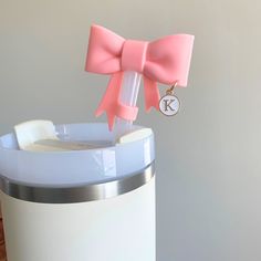 The cute bow straw topper for Stanley Cup travel is an adorable and practical accessory, making it an excellent gift bow straw cover for Stanley lovers and a unique custom Stanley accessory gift for passenger princesses  𝙃𝙊𝙒 𝙏𝙊 𝙊𝙍𝘿𝙀𝙍: 1. Select COLOR 2. Select Charm Option 2. Add to cart 𝙇𝙄𝙎𝙏𝙄𝙉𝙂 𝙄𝙉𝘾𝙇𝙐𝘿𝙀𝙎: 🎀 A Stanley cup straw bow topper in your choice of color  🎀 Perfect for covering and protecting your Stanley Cup straw from the elements 🎀 There is an option to ADD Cute Adjustable Bow As Gift, Cute Satin Bow For Gifts, Passenger Princess, Bow Birthday, Custom Stanley, Straw Cover, Gift Bow, Gift Bows, Cute Bow