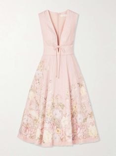 ZIMMERMANN Waverly pleated floral-print linen midi dress Zimmerman Dresses, Dining Table Ideas, Zimmerman Dress, Pink Closet, Beautiful Wardrobe, Casual Glam, Wooden Dining Table, Chubby Cheeks, James Franco