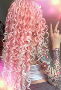 Long Pink Hair, Boosting Confidence, Hair Doctor, Pink Blonde Hair, Pastel Pink Hair, Nice Hair, Kawaii Hairstyles, Curly Hair Styles Easy