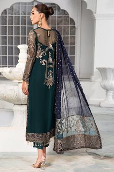 Maria B Green Pakistani Kameez in Capri Style Party Wear is a captivating green base that displays breathtaking embroidery in the shade of gold. Shop Now. Net Shirt, Pakistani Boutique, Pakistani Party Wear, Raw Silk Fabric, Pakistani Salwar Kameez, Maria B, Luxury Wear, 3 Piece Suits, Extra Fabric